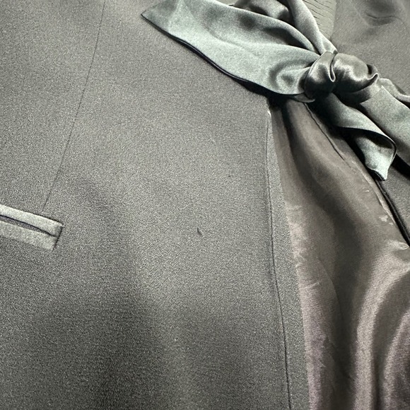 Vintage Albert Makali x Cache Black Blazer Satin Pleated Collar - SIZE 6 Bow Tie - Picture 5 of 7